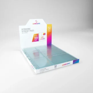 ## ULTRASONIC 9-Pocket Pages Side-Loading – 50 mapperlommer til samlekort Beskyt og organiser din kortsamling med **ULTRASONIC 9-Pocket Pages Side-Loading**. Pakken indeholder **50 løse 9-pocket sider**, der er velegnede til opbevaring af Pokemon kort og andre samlekort i et kompatibelt ringbind. Siderne er **side-loading**, hvilket betyder, at kortene føres ind fra siden af lommen. Det giver en praktisk løsning til samlere, der ønsker løse mapperlommer til deres kortsamling. ### Løse lommer til Pokemon kort Har du allerede et ringbind til din samling, giver løse lommer dig mulighed for selv at bestemme, hvordan kortene skal organiseres. Du kan tilføje nye sider, flytte rundt på eksisterende sider og løbende udvide mappen, når samlingen vokser. Hver side har **9 lommer**, så du nemt kan skabe overblik over dine kort. De 50 sider giver plads til visning af op til **450 kortsider**, når der placeres ét kort i hver lomme. ### Side-loading 9-pocket sider En særlig egenskab ved disse mapperlommer er **side-loading designet**. I stedet for at føre kortet ned i lommen fra toppen indsættes det fra siden. Det gør siderne interessante til både almindelige kort og kort, som allerede er placeret i kompatible sleeves. ULTRASONIC 9-Pocket Pages kan blandt andet bruges til: - Pokemon kort - Magic: The Gathering - andre samlekort i standardstørrelse - komplette kortsæt - reverse holo og holo kort - byttekort - organisering af større kortsamlinger ### Organiser din Pokemon-samling Med løse **9-pocket mapperlommer** kan du selv opbygge dit ringbind efter din samling. Samler du eksempelvis et komplet Pokemon TCG-sæt, kan kortene placeres efter deres officielle kortnummer. Du kan også opdele samlingen efter sæt, Pokemon-type, sjældenhed eller andre kategorier. Det gør løse kortlommer til en fleksibel løsning, især hvis du ofte tilføjer nye kort til din samling. ### 50 sider til dit ringbind Med **ULTRASONIC 9-Pocket Pages Side-Loading** får du 50 sider til opbevaring og fremvisning af samlekort. De er et godt valg, hvis du søger **løse lommer til Pokemon kort**, som kan bruges i et kompatibelt ringbind. Hos **Pokemonportalen.dk** finder du mapper, mapperlommer, sleeves, toploaders og andet tilbehør til opbevaring og beskyttelse af dine Pokemon kort.